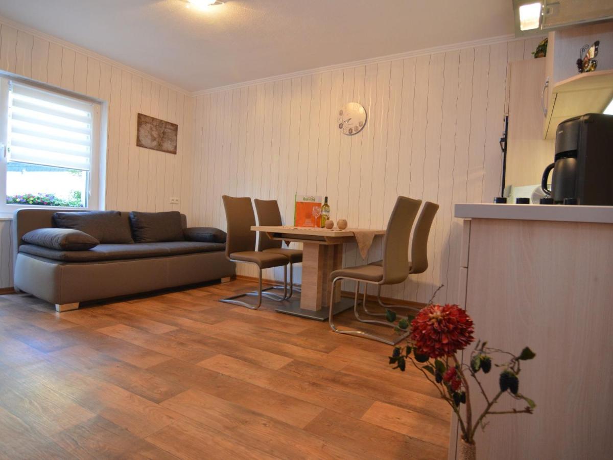 Modern Holiday Home Idyllic Setting With Terrace เมเดบาค ภายนอก รูปภาพ