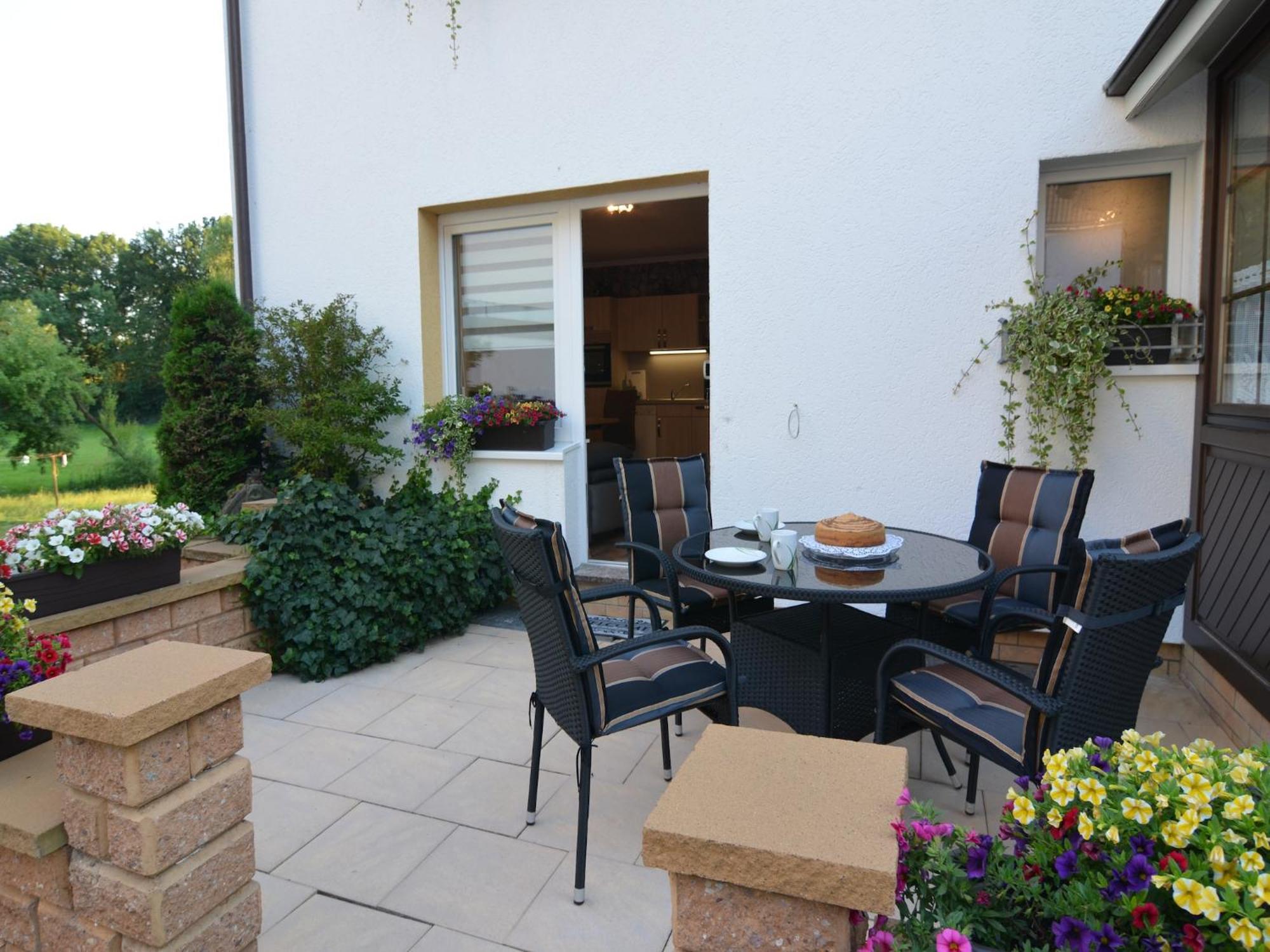 Modern Holiday Home Idyllic Setting With Terrace เมเดบาค ภายนอก รูปภาพ